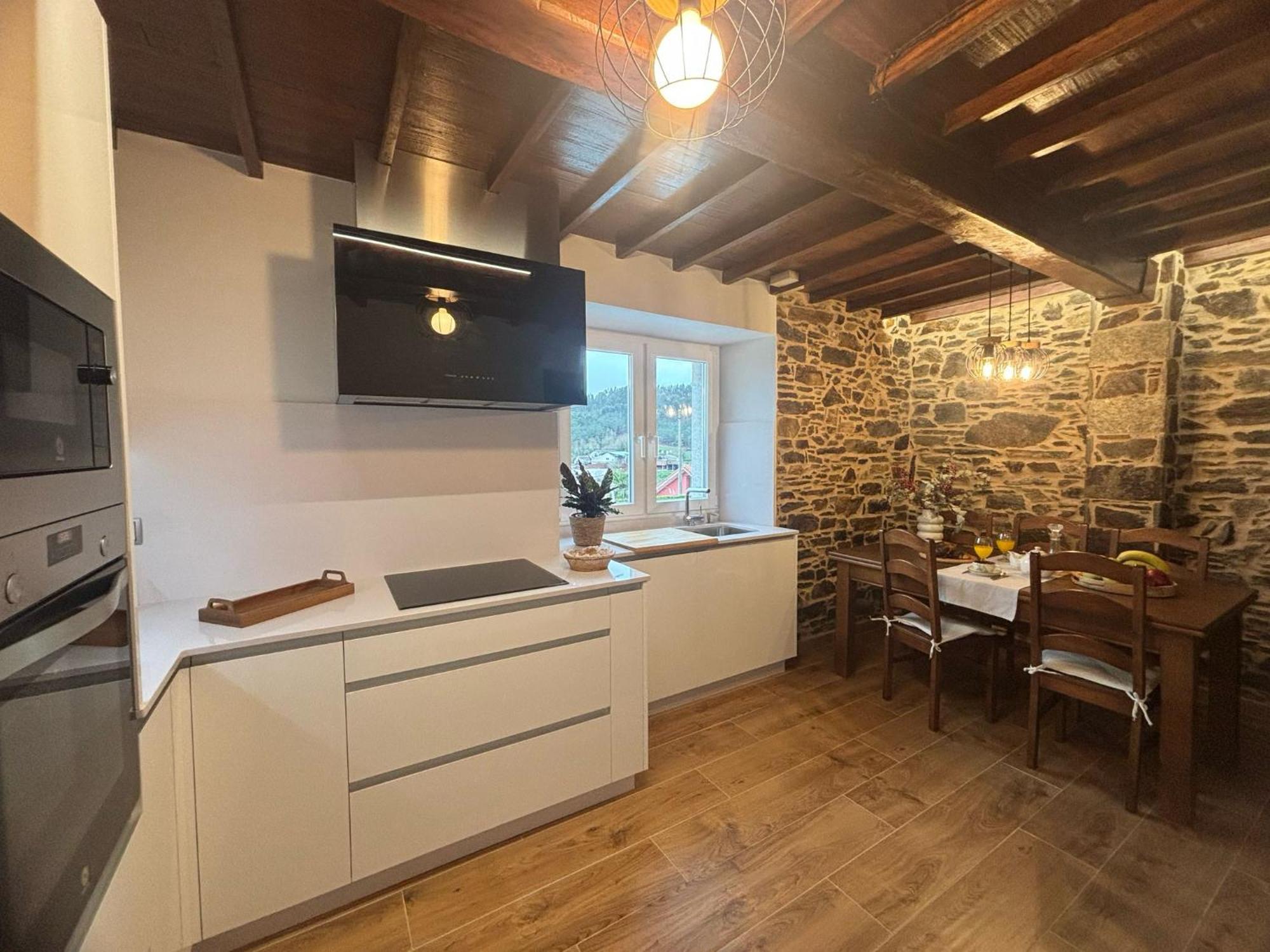 Casa Tarrio Con Piscina - Santiago De Compostela Villa Boqueixon ภายนอก รูปภาพ